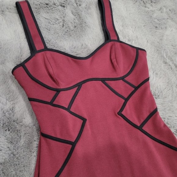 Bebe Burgundy Dress with Black Corset Design Piping  Body-con. Size Medium - Picture 4 of 9
